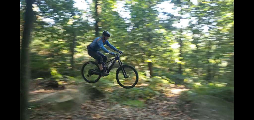 Screenshot_20231015-203159_Photos