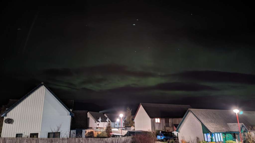 PXL_20231105_221617847.NIGHT