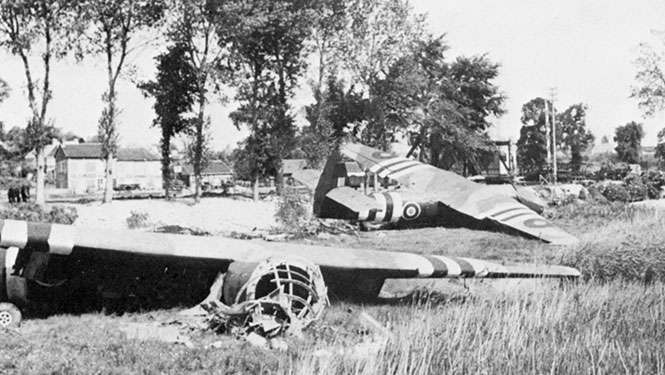 gliders-at-pegasus-bridge