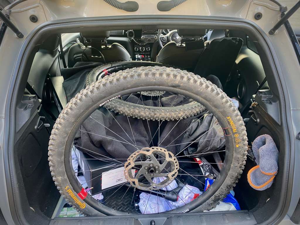 2024-11-15 Santa Cruz Tallboy Collection 00001